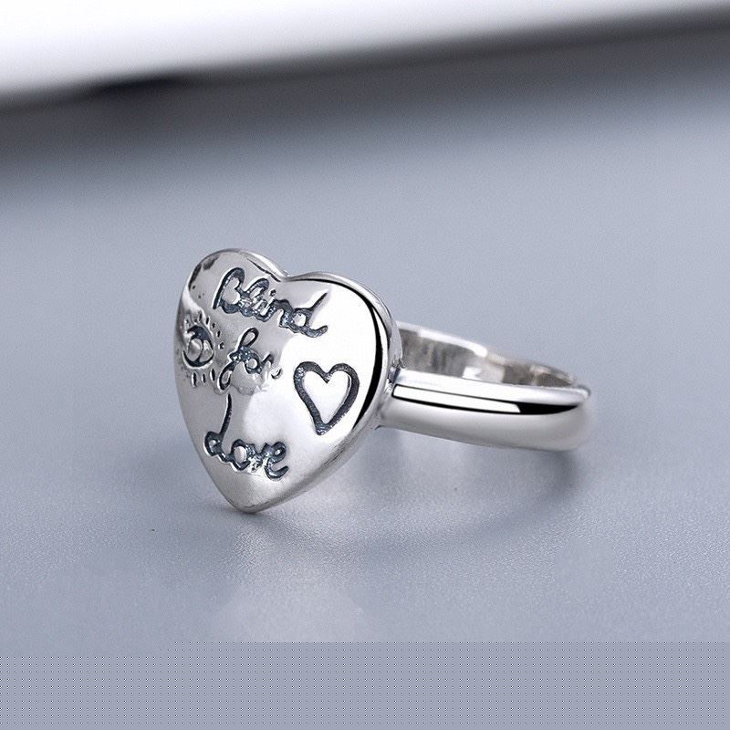 G*u*i rings